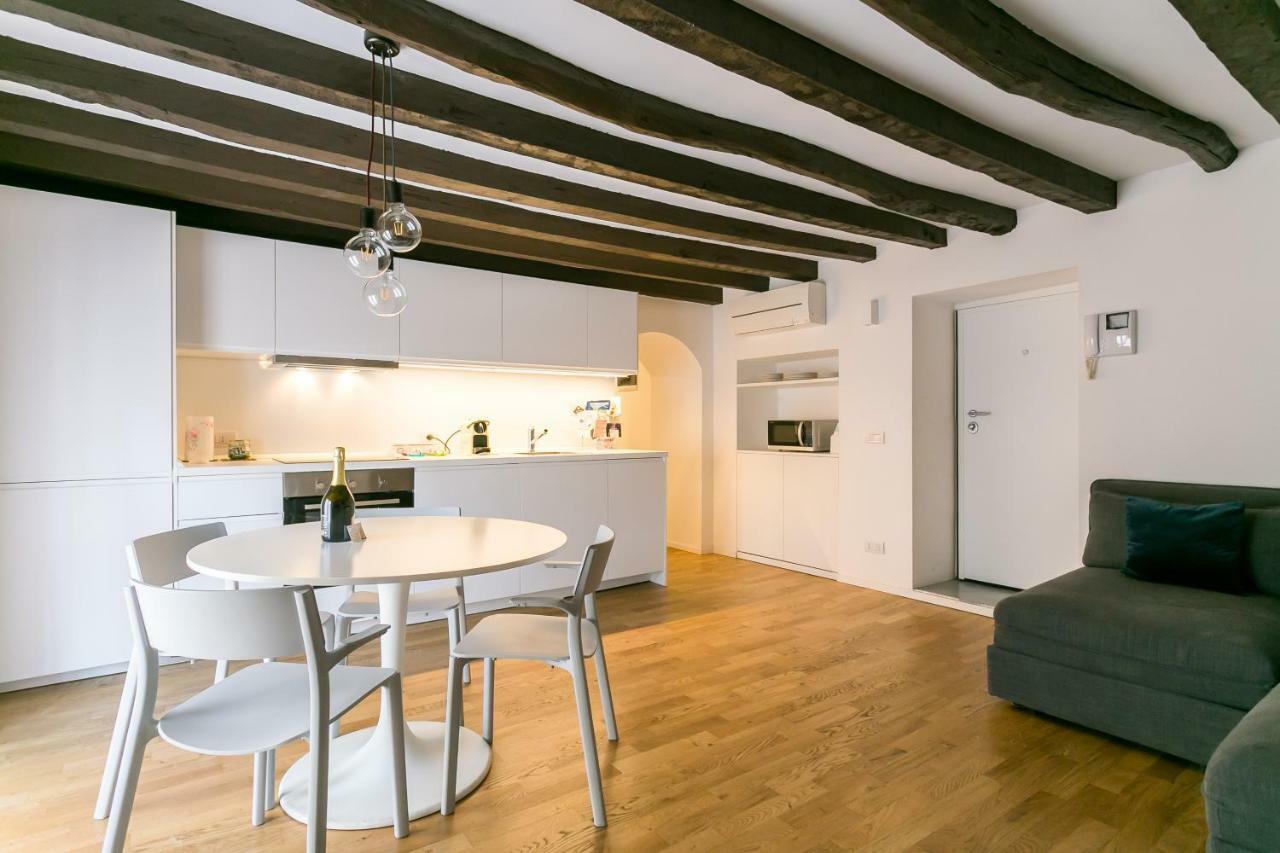 Milano Apartments Mortara Εξωτερικό φωτογραφία